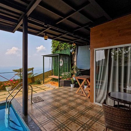 Mount Stratus Resort Vayalada Balussery Esterno foto