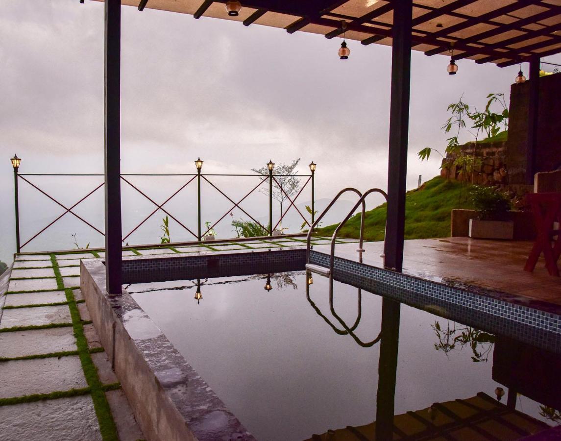 Mount Stratus Resort Vayalada Balussery Esterno foto
